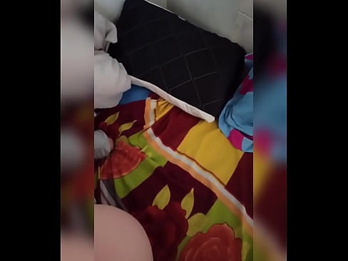 ❤️ Wandinogara naye anogara ega kumba nekuti murume wake anoenda kuzororo ini ndinotora mukana wekusvira nekuzadza mbongoro yake nemukaka. ❤️❌  ❌️